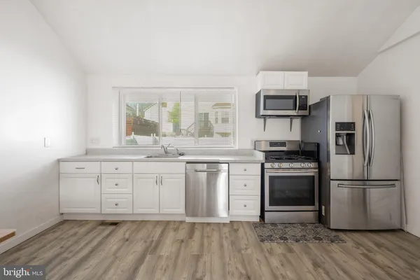 $459,000 | 720 Kedron Avenue, Morton, PA 19070