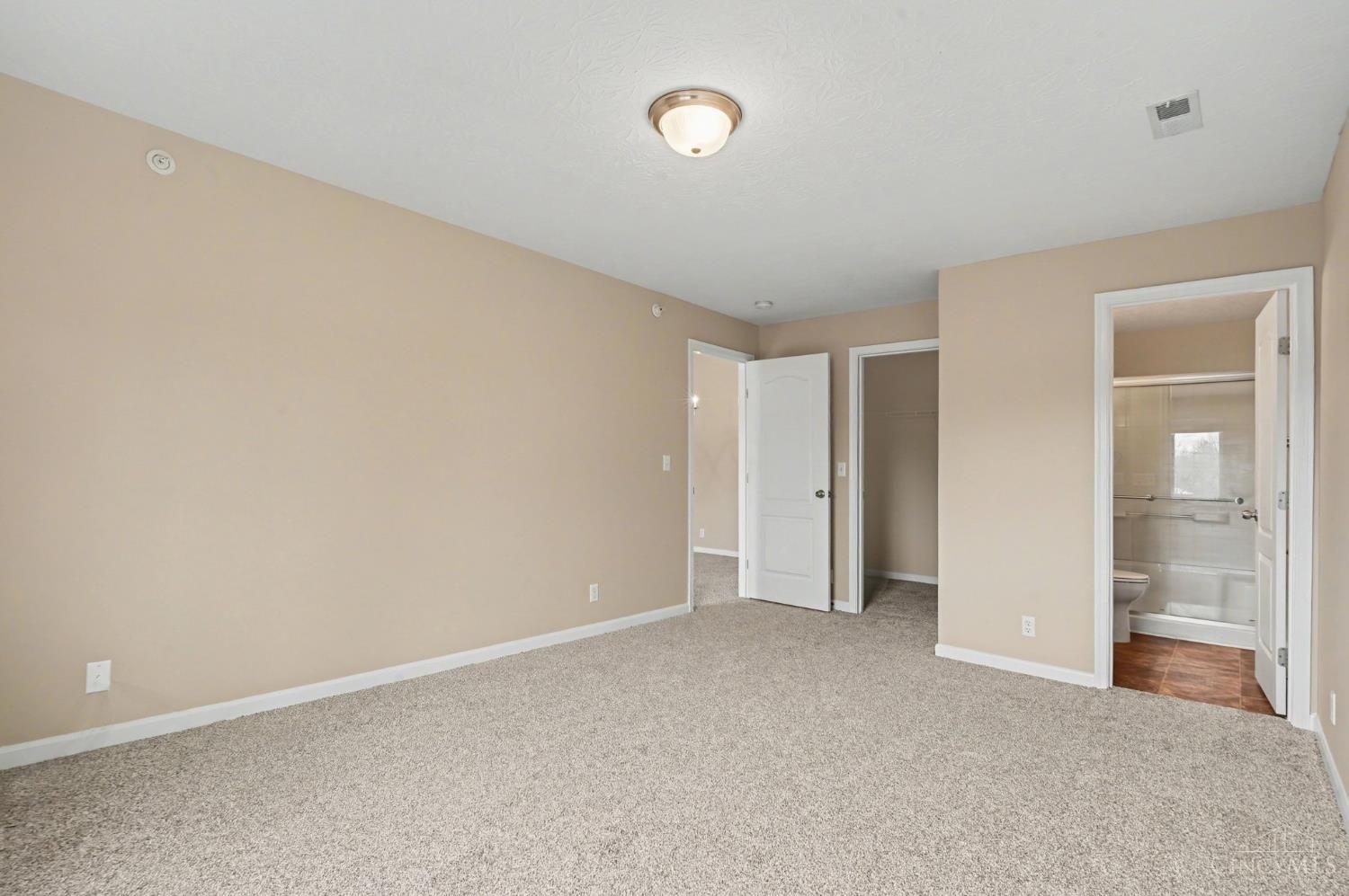 3414 North Bend Road, Unit 7 Cincinnati, OH 45247 - Photo 7 of 13 Gallery Image 7