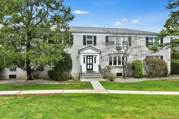 $207,000 | 65 Bon Aire Circle, Unit 7508, Suffern, NY 10901