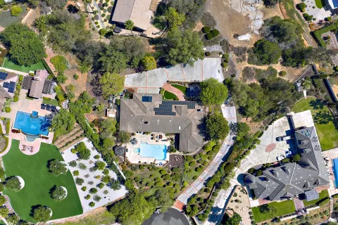 $2,399,000 | 17505 Corte Lomas Verdes, Poway, CA 92064