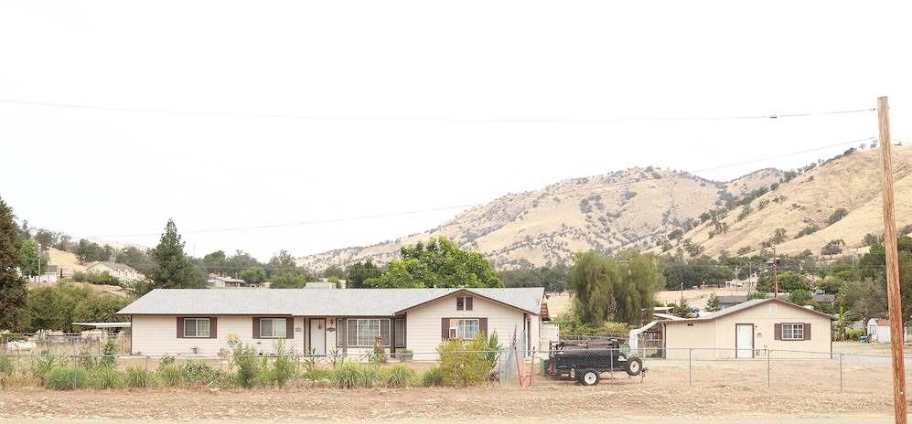 6088 Big Oak Road Sanger, CA 93657 - Photo 2 of 41 Gallery Image 2