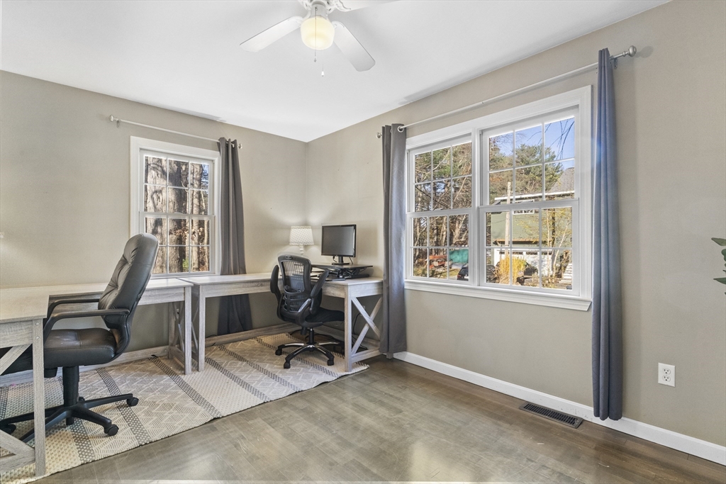 3 Oak Road Norfolk, MA 02056 - Photo 16 of 29 Gallery Image 16