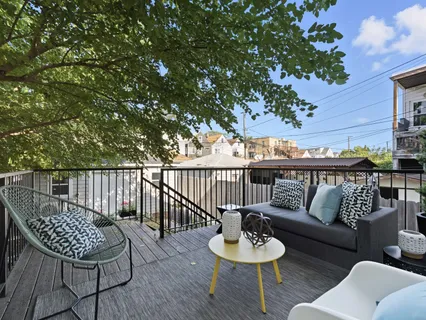 $1,150,000 | 2906 North Woodard Street, Chicago, IL 60618