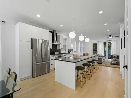 $1,150,000 | 2906 North Woodard Street, Chicago, IL 60618