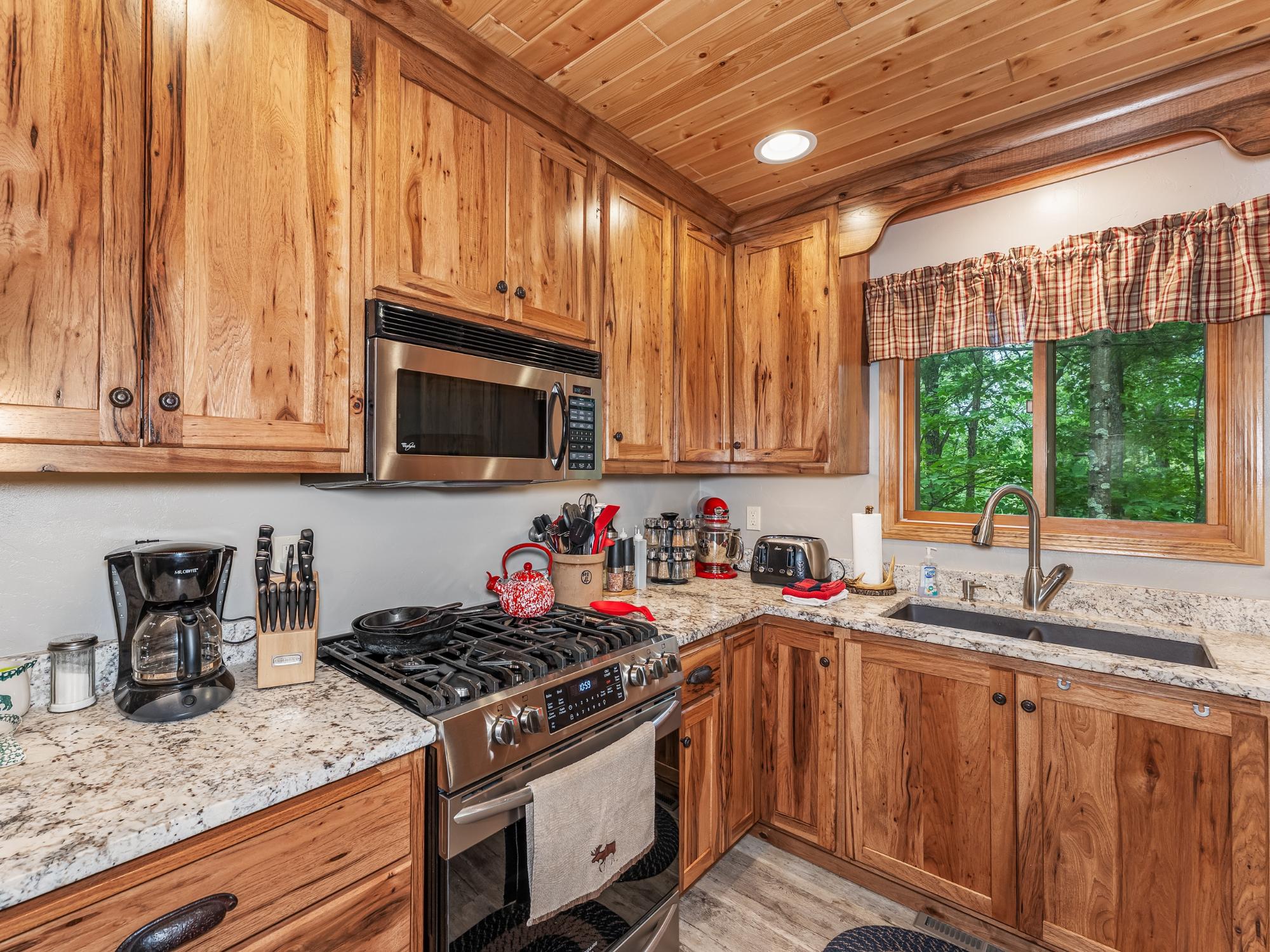 8041 Rainbow Road Lake Tomahawk, WI 54539 - Photo 11 of 52 Gallery Image 11