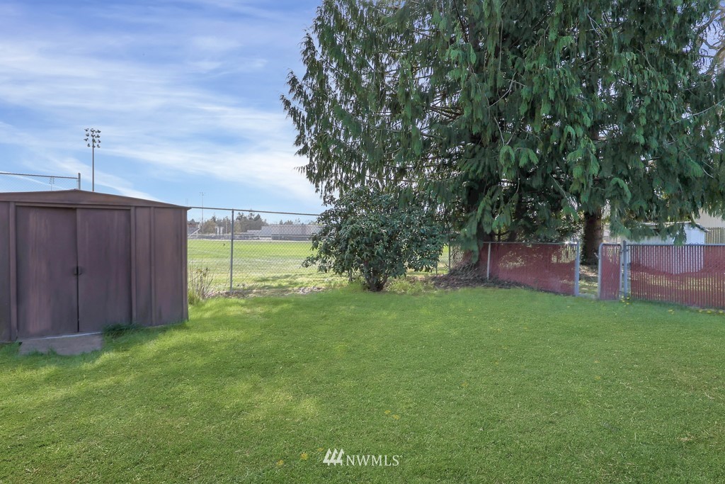 6012 Wildaire Road Southwest Lakewood, WA 98499 - Photo 11 of 19 Gallery Image 11