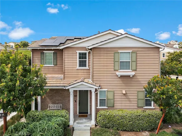$1,219,000 | 37 Majeza Court, Rancho Mission Viejo, CA 92694