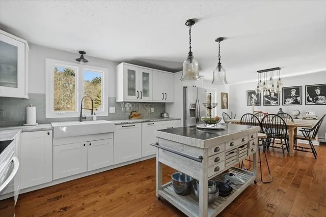 $895,000 | 14 Windchime Drive, Mansfield, MA 02048