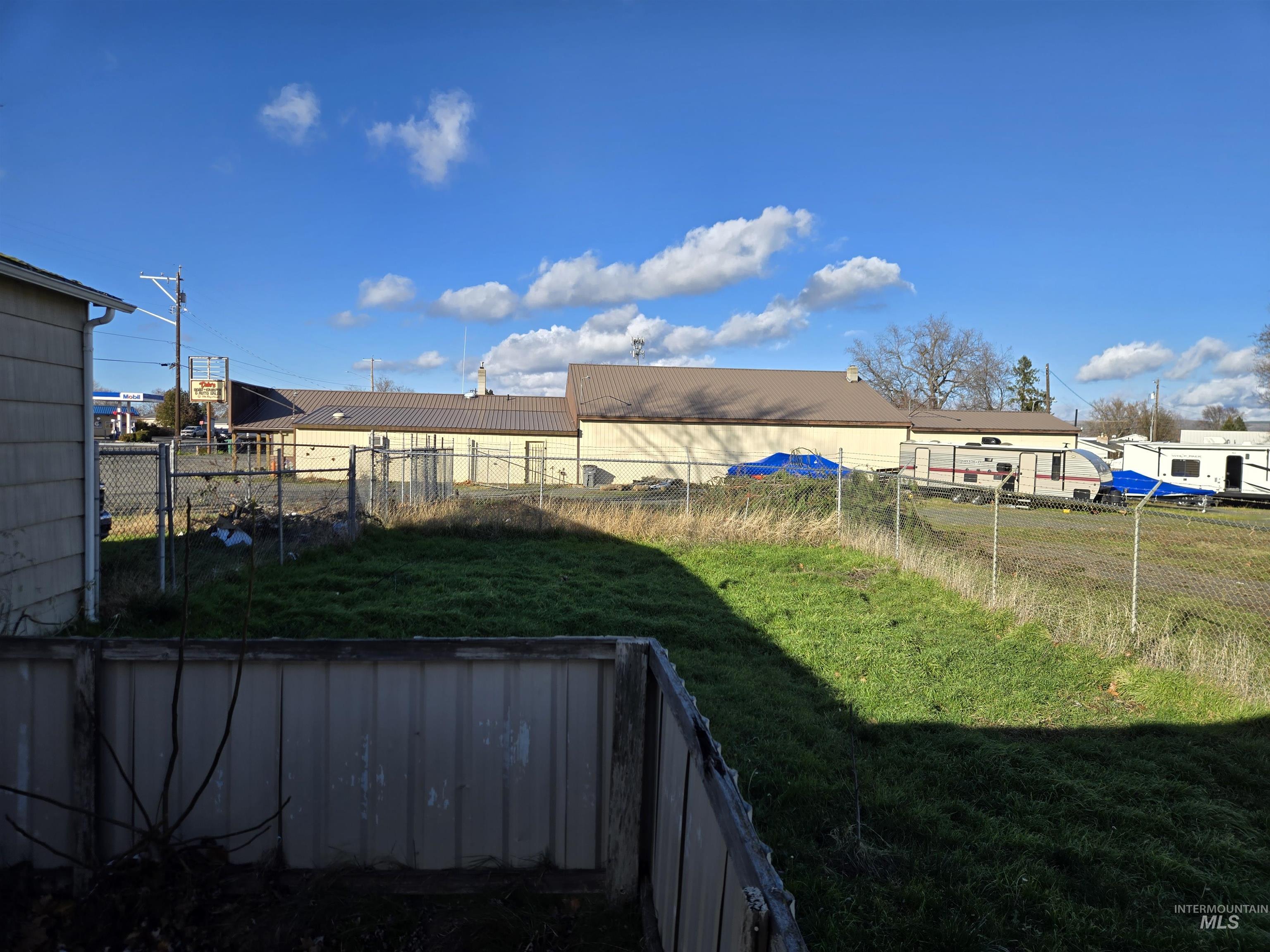 619 Thain Road Lewiston, ID 83501 - Photo 11 of 14 View of yard