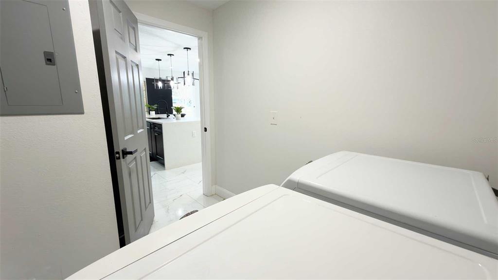 1414 East Harding Street Orlando, FL 32806 - Photo 15 of 50