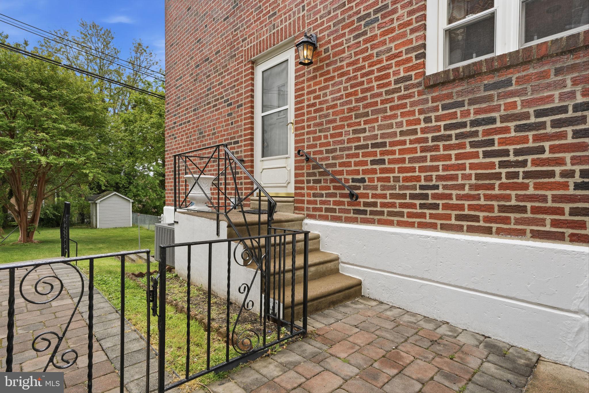 131 Ridgefield Road Philadelphia, PA 19154 - Photo 2 of 27