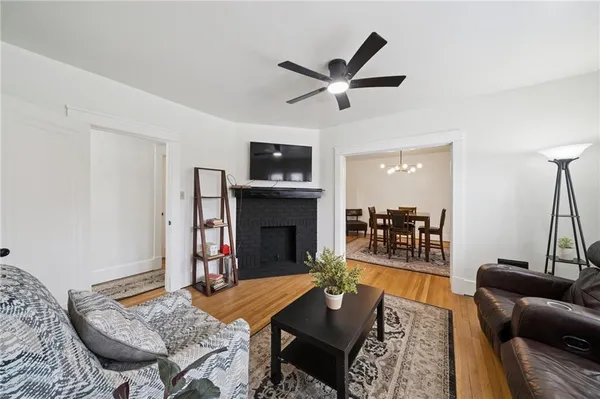 $1,650 | 668 Southern Avenue, Pittsburgh, PA 15211