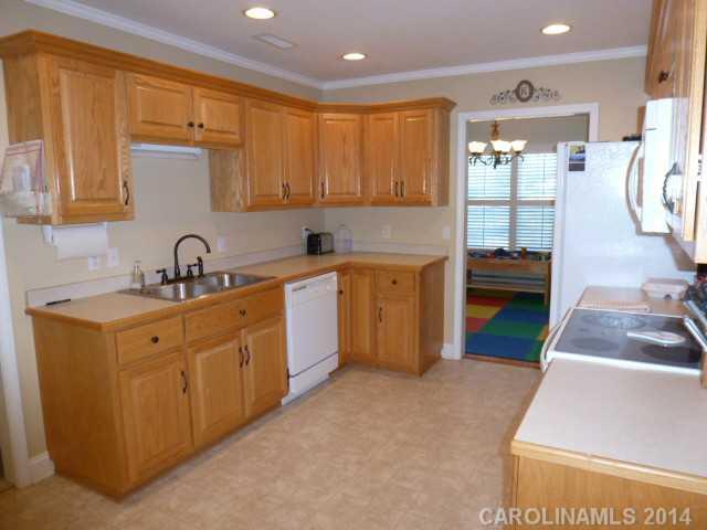 2824 Shiloh Unity Road, Unit 2 Lancaster, SC 29720 - Photo 8 of 16 Gallery Image 8