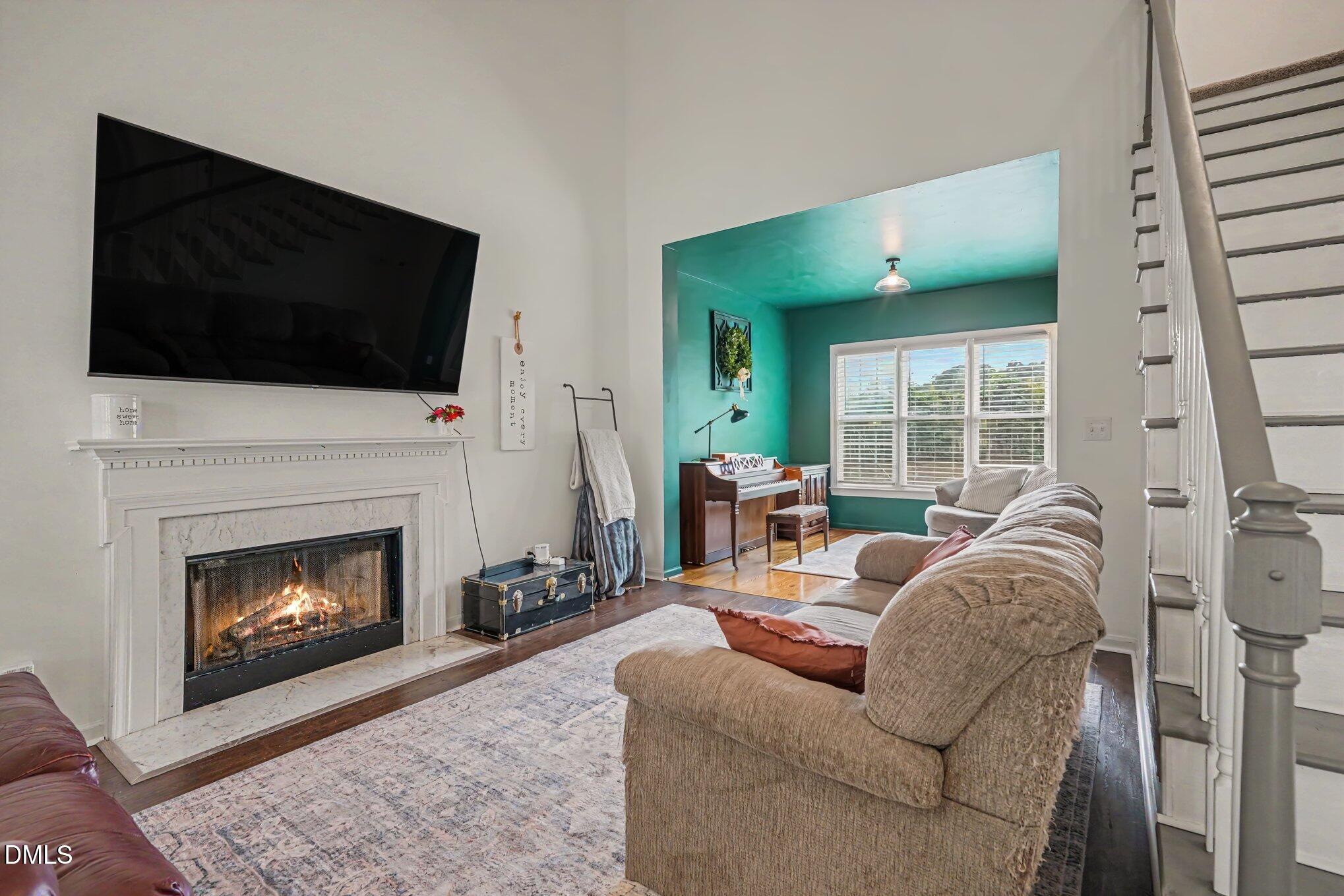1900 Jupiter Hills Court Raleigh, NC 27604 - Photo 8 of 35 007_file_1458