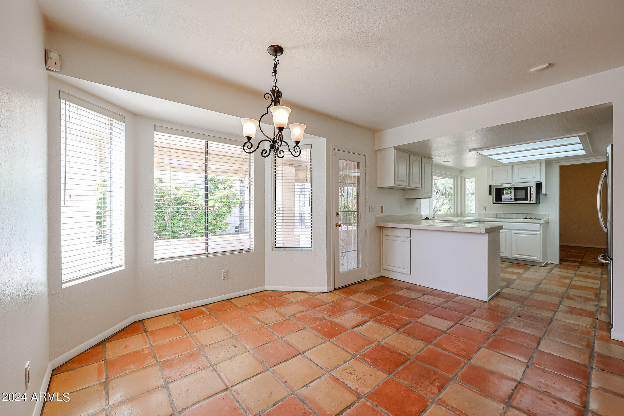 4048 West Grandview Road Phoenix, AZ 85053 - Photo 15 of 24 B (17)