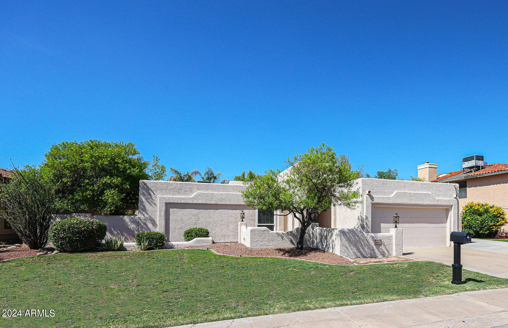 4048 West Grandview Road Phoenix, AZ 85053 - Photo 2 of 24 A (1) 2.0