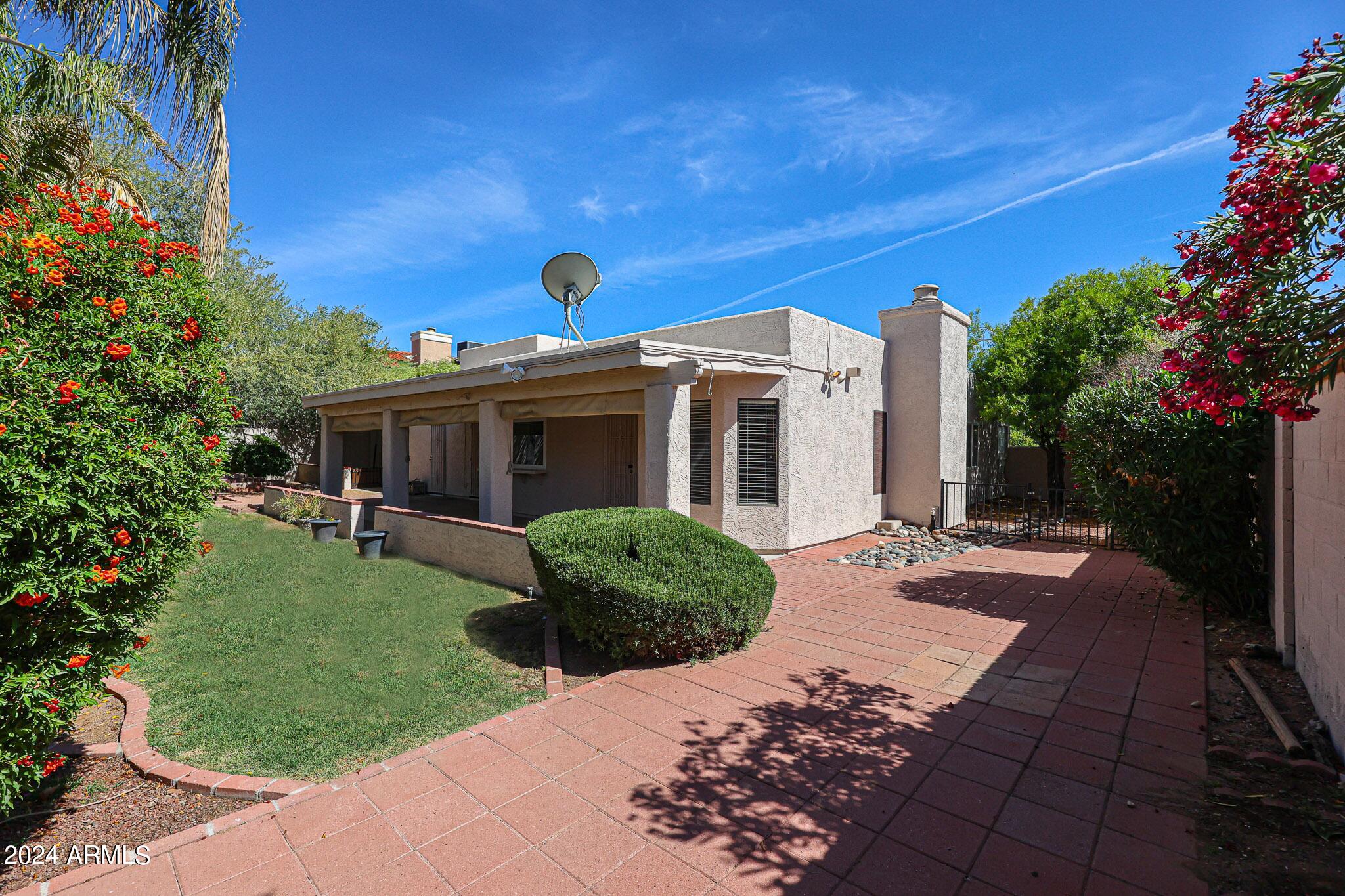 4048 West Grandview Road Phoenix, AZ 85053 - Photo 9 of 24 C (9) 2.0