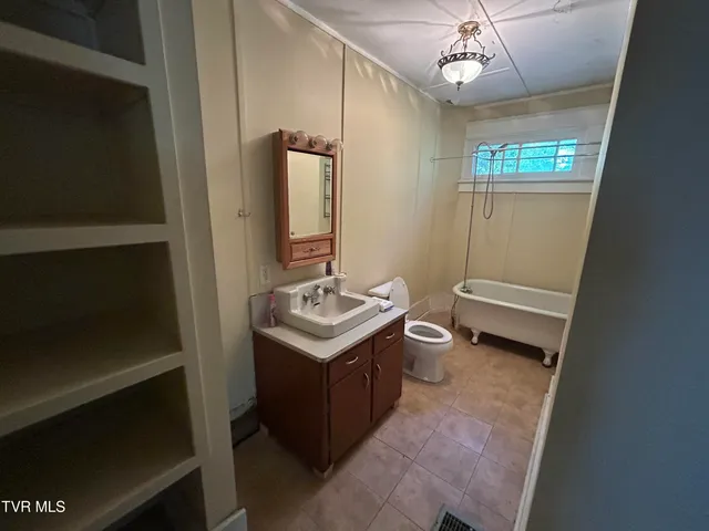 $215,000 | 403 Clinchfield Avenue, Erwin, TN 37650