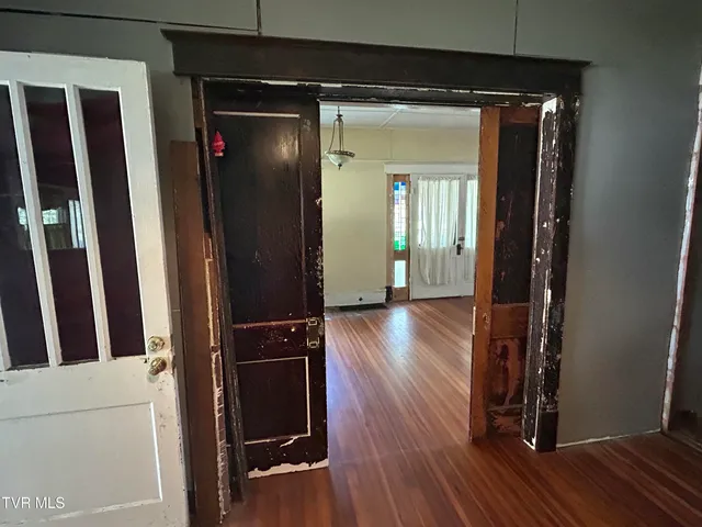 $215,000 | 403 Clinchfield Avenue, Erwin, TN 37650