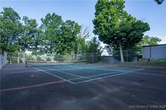 $229,900 | 40 Robinwood Drive, Unit 1C, Lake Ozark, MO 65049