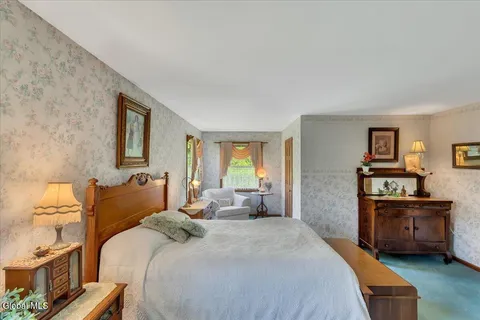 $549,900 | 456 South Kelley Road, Princetown, NY 12306