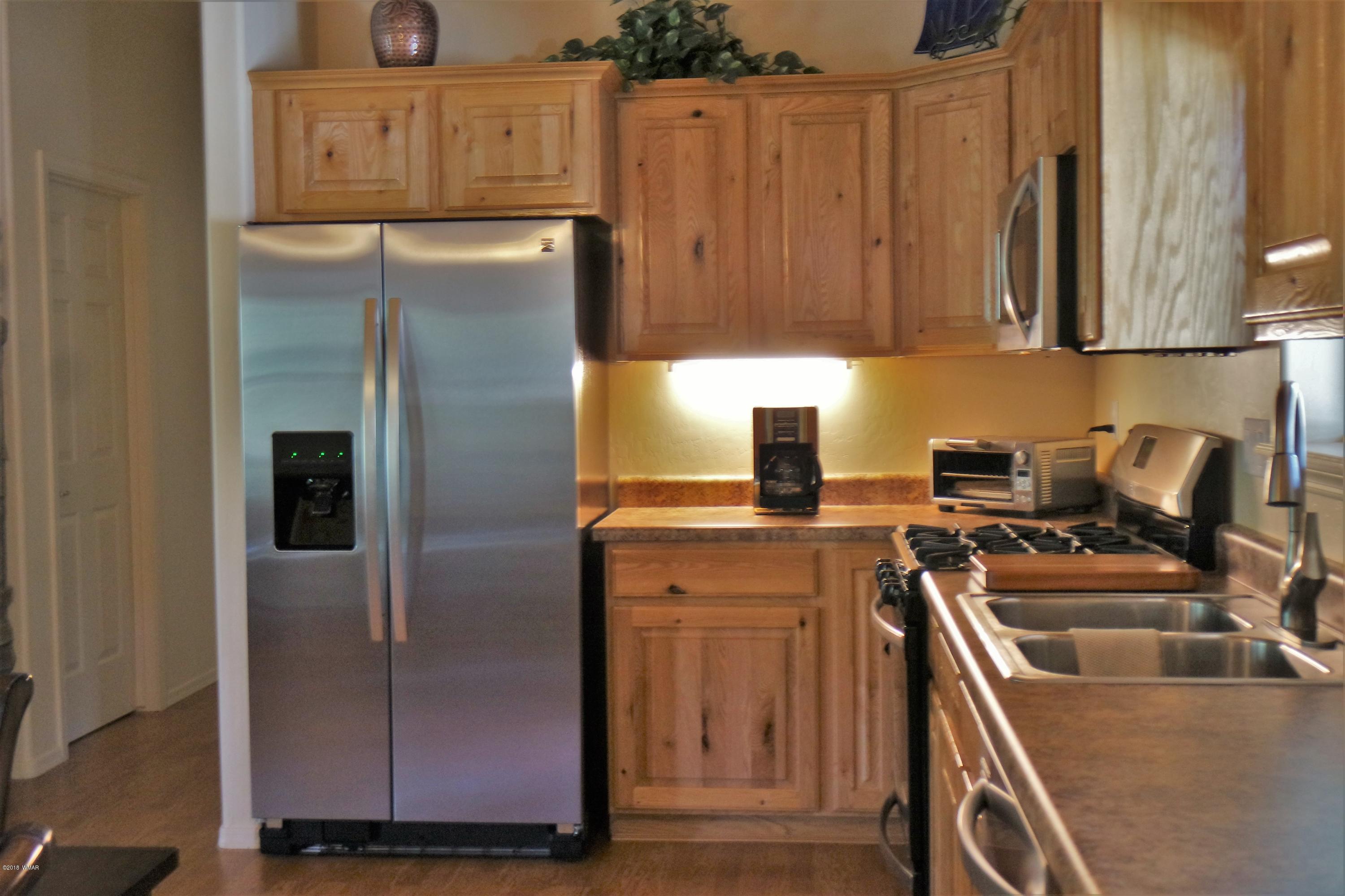 1040 Cedar Ridge Run Show Low, AZ 85901 - Photo 12 of 52 Gallery Image 12