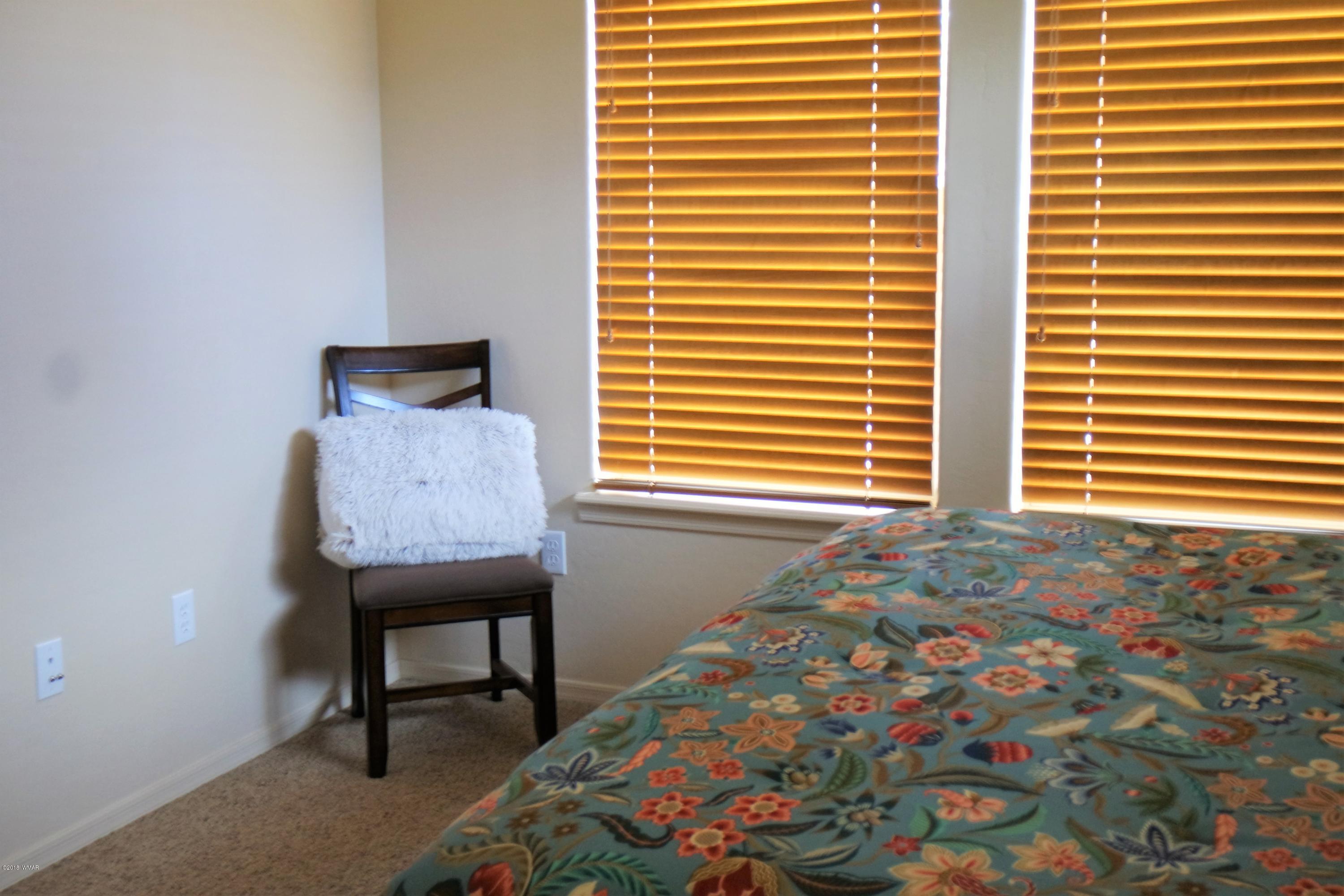 1040 Cedar Ridge Run Show Low, AZ 85901 - Photo 17 of 52 Gallery Image 17