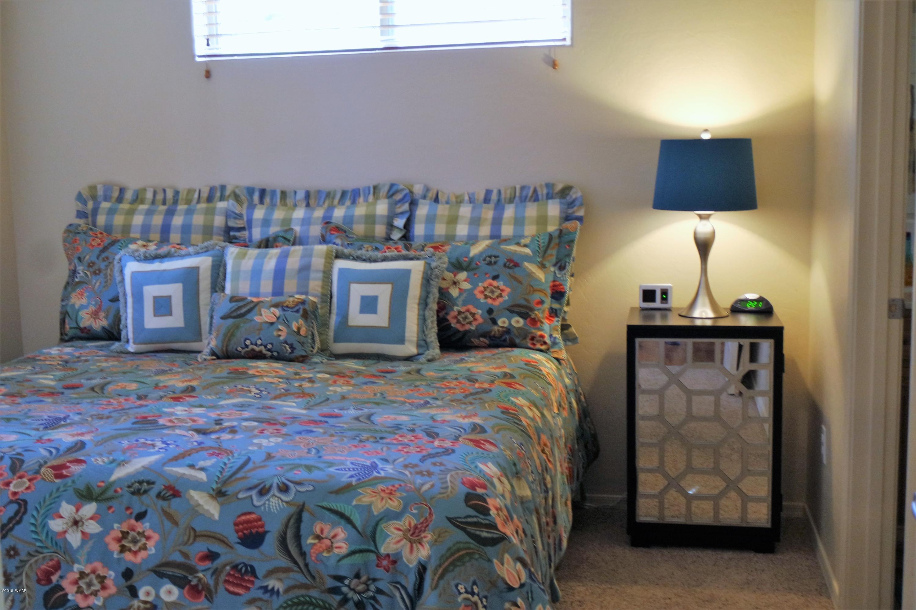 1040 Cedar Ridge Run Show Low, AZ 85901 - Photo 5 of 52 Gallery Image 5