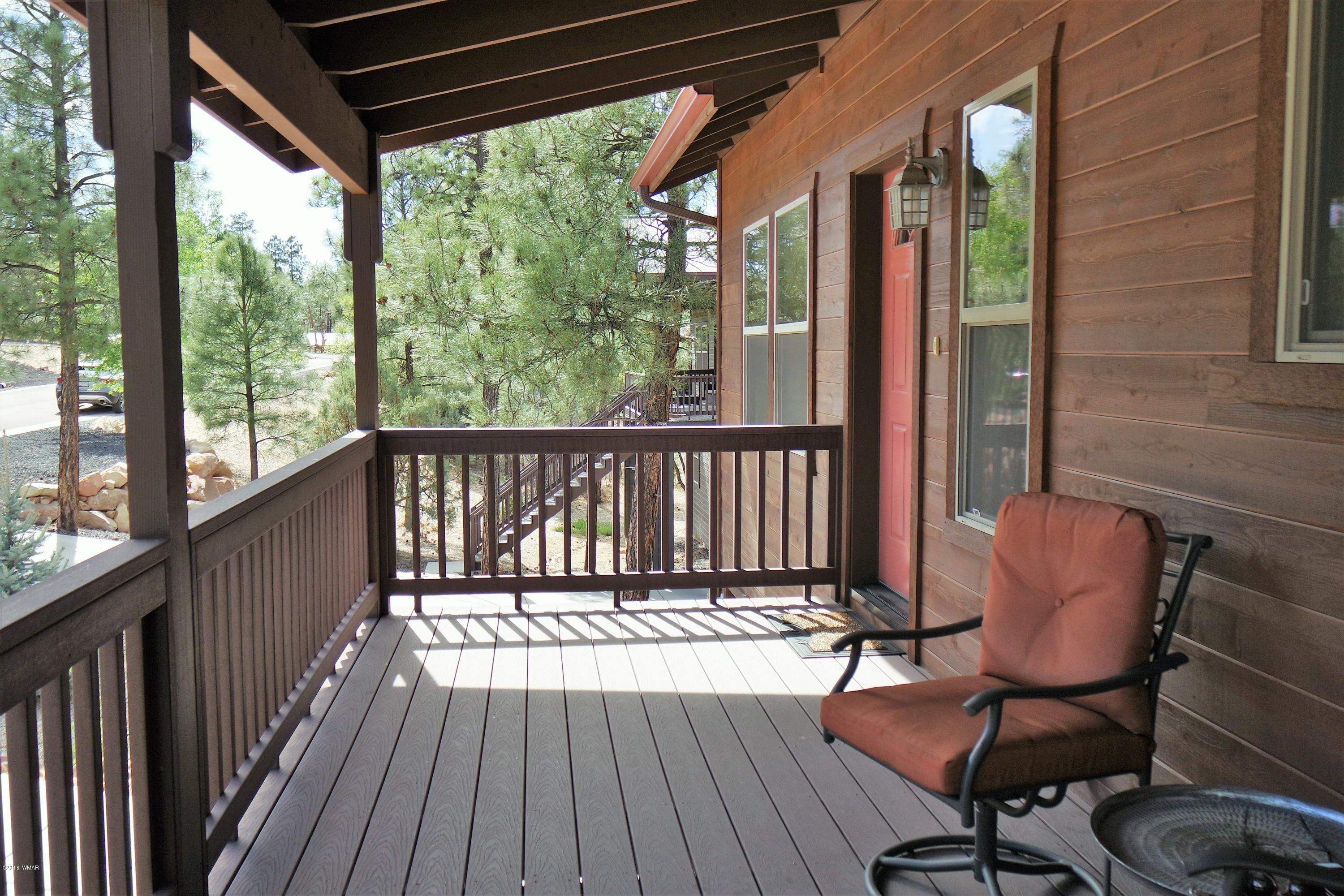 1040 Cedar Ridge Run Show Low, AZ 85901 - Photo 6 of 52 Gallery Image 6
