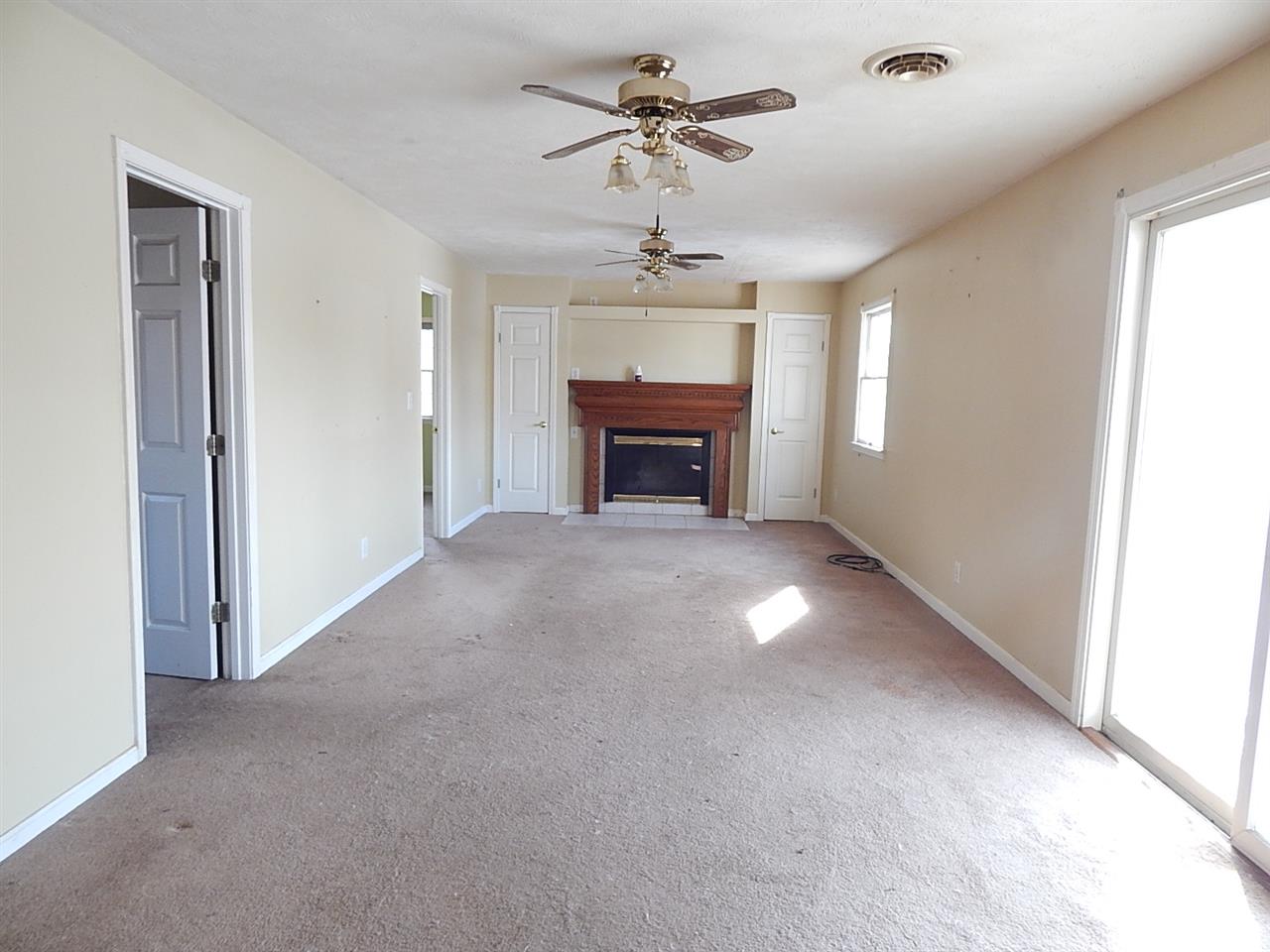 8721 North State Road Gentryville, IN 47537 - Photo 3 of 10 Gallery Image 3