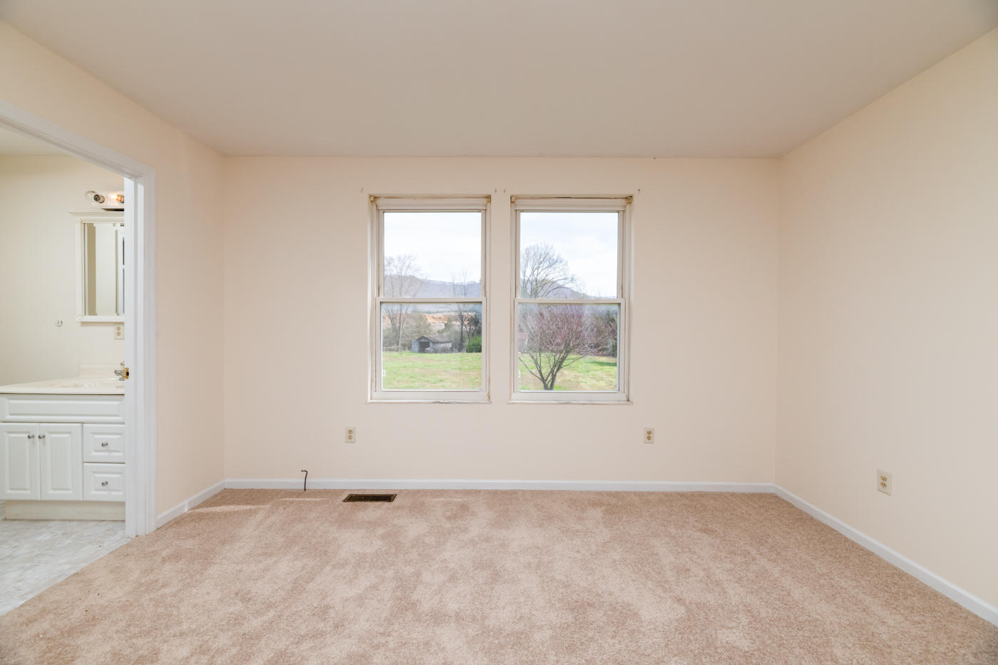 672 Clinch Valley Road Powder Springs, TN 37848 - Photo 20 of 23 672-Clinch-Valley-Rd-Powder-Springs-TN-1