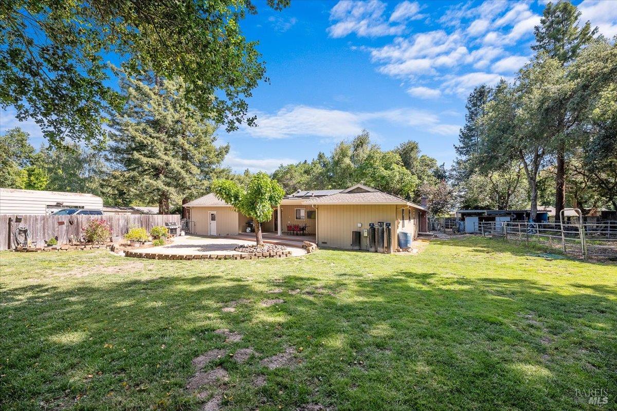 8030 Elphick Road Sebastopol, CA 95472 - Photo 34 of 36