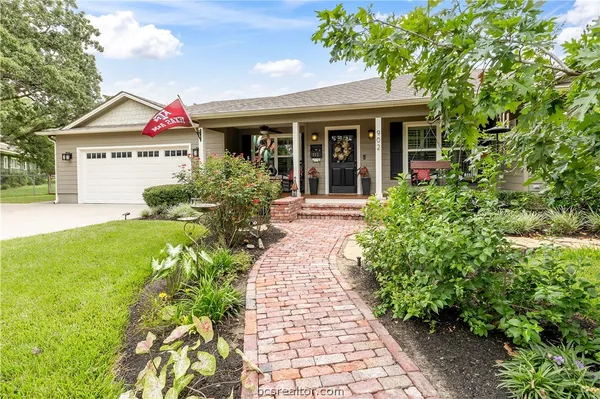 $625,000 | 902 Woodland Parkway, College Station, TX 77840