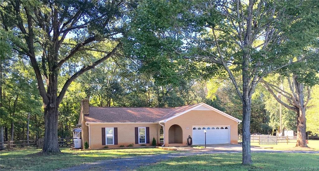 565 Patterson Farm Road Mooresville, NC 28115 - Photo 2 of 19 Gallery Image 2