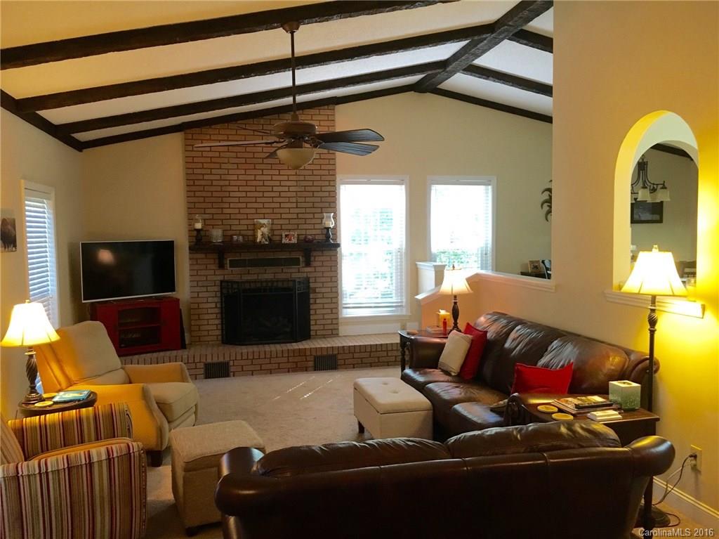 565 Patterson Farm Road Mooresville, NC 28115 - Photo 3 of 19 Gallery Image 3