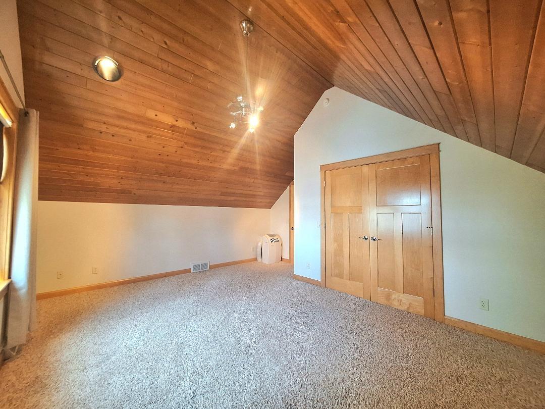 7237 Bay Road Rhinelander, WI 54501 - Photo 15 of 43 Gallery Image 15