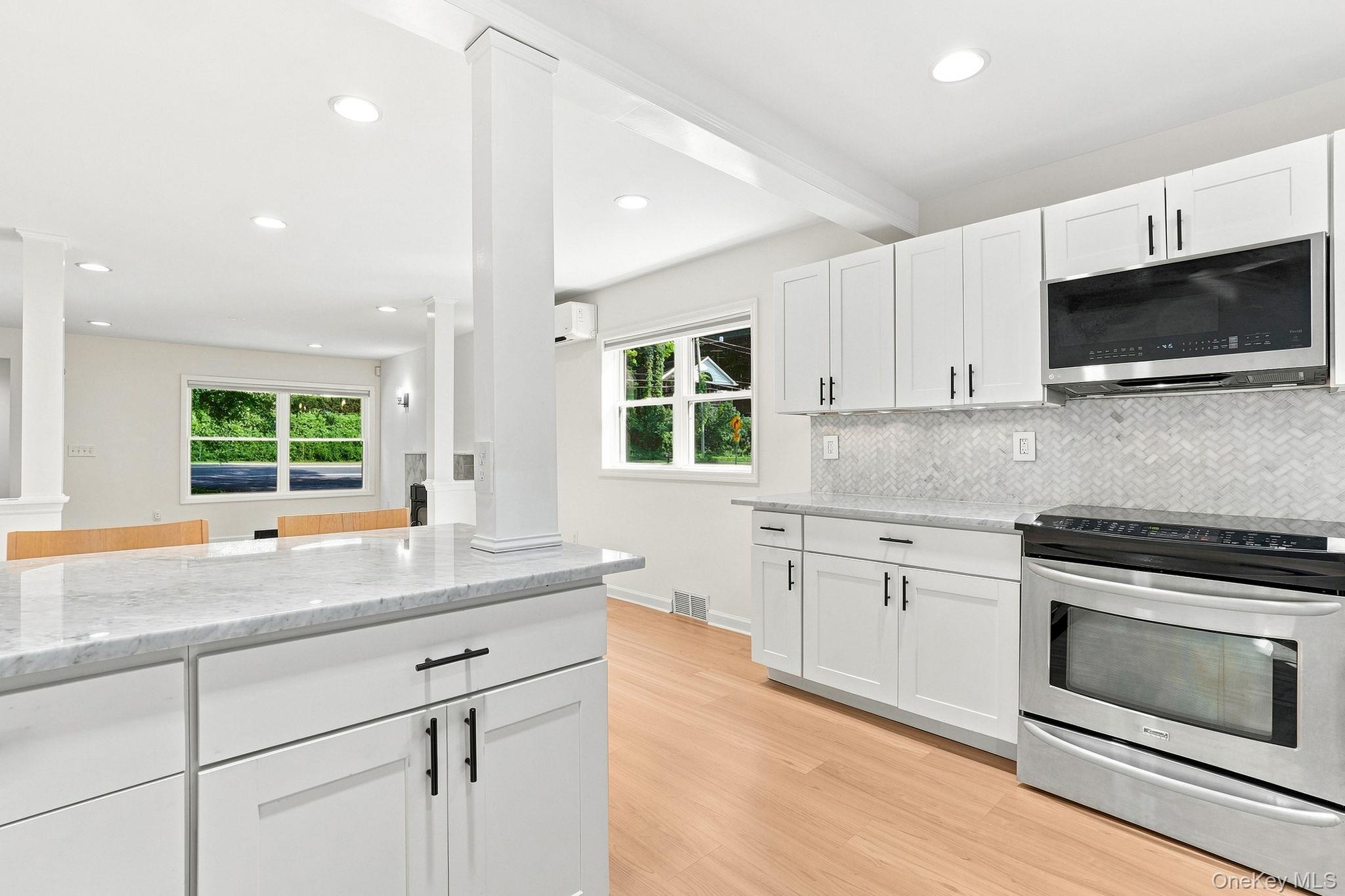 32 Red Oaks Mill Road Poughkeepsie, NY 12603 - Photo 14 of 39 Gallery Image 14