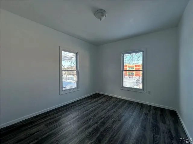 $179,900 | 129 West Pleasant Avenue, Syracuse, NY 13205