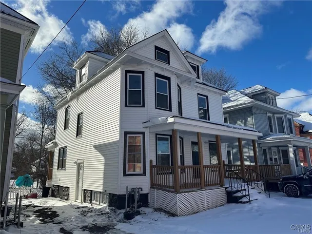 $179,900 | 129 West Pleasant Avenue, Syracuse, NY 13205