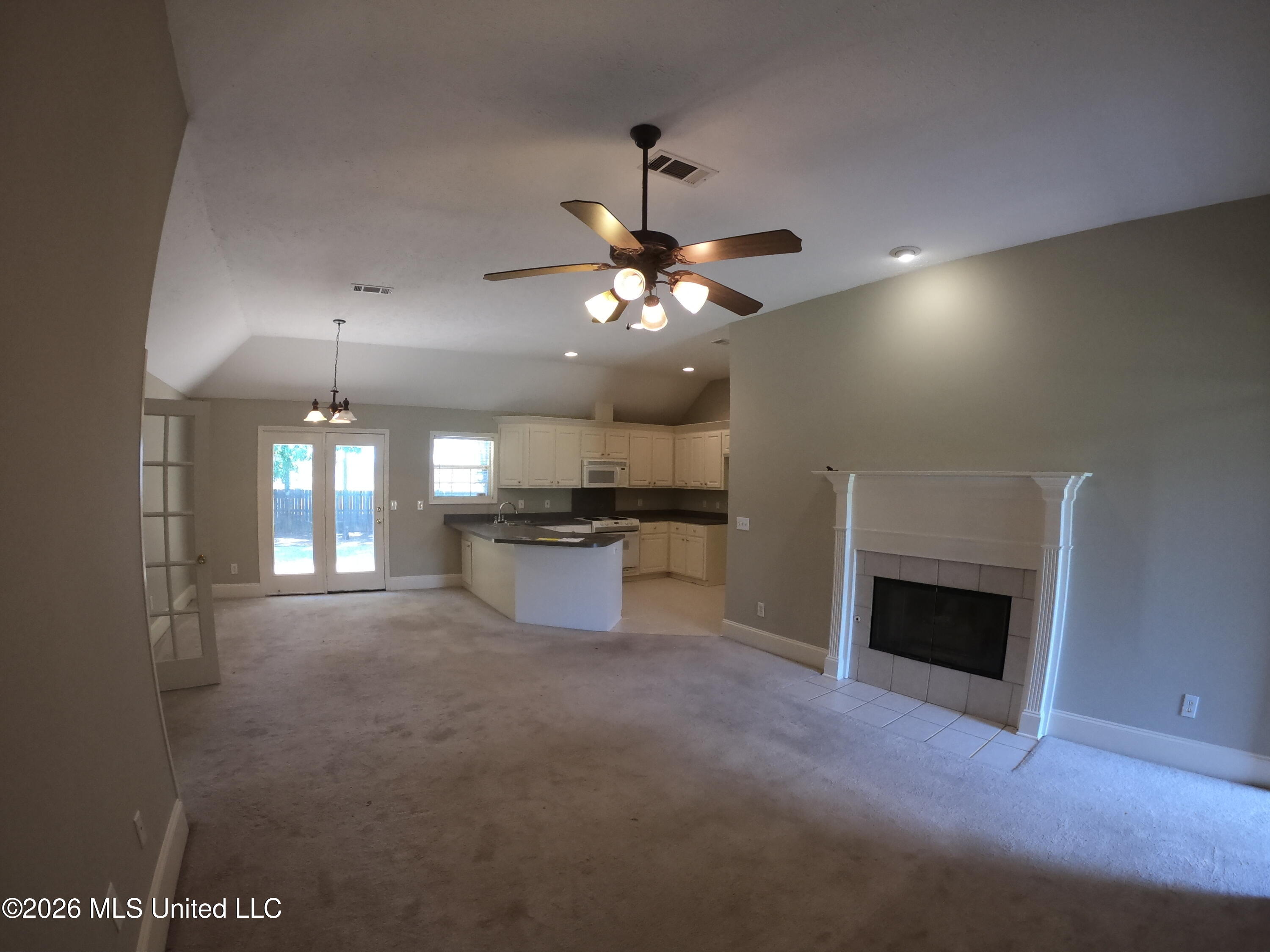 124 Hunters Row Madison, MS 39110 - Photo 18 of 41 GOPR3324