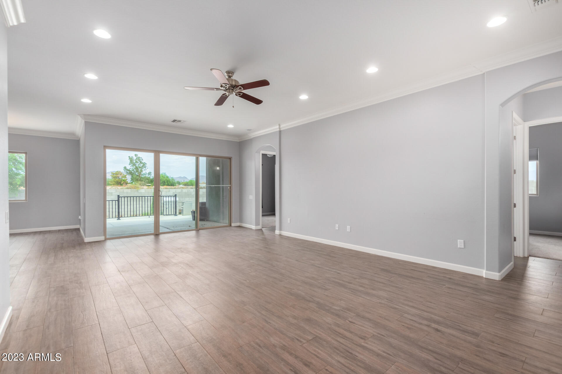 10318 East Broadway Road Mesa, AZ 85208 - Photo 7 of 32 great room