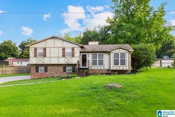 $265,000 | 205 Yellowhammer Drive, Alabaster, AL 35007