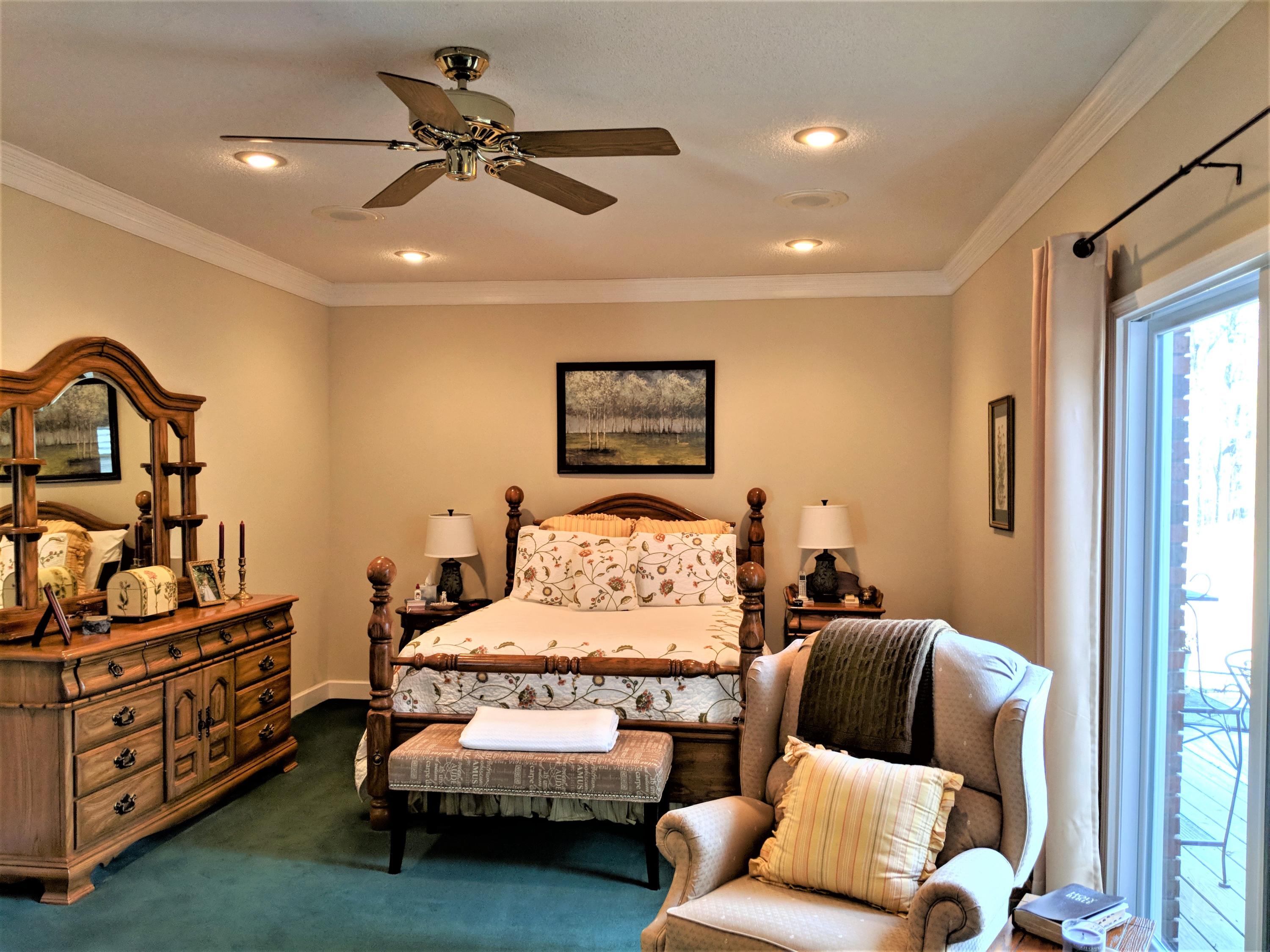 1072 Tom Charles Road Summerton, SC 29148 - Photo 18 of 26 Master BR