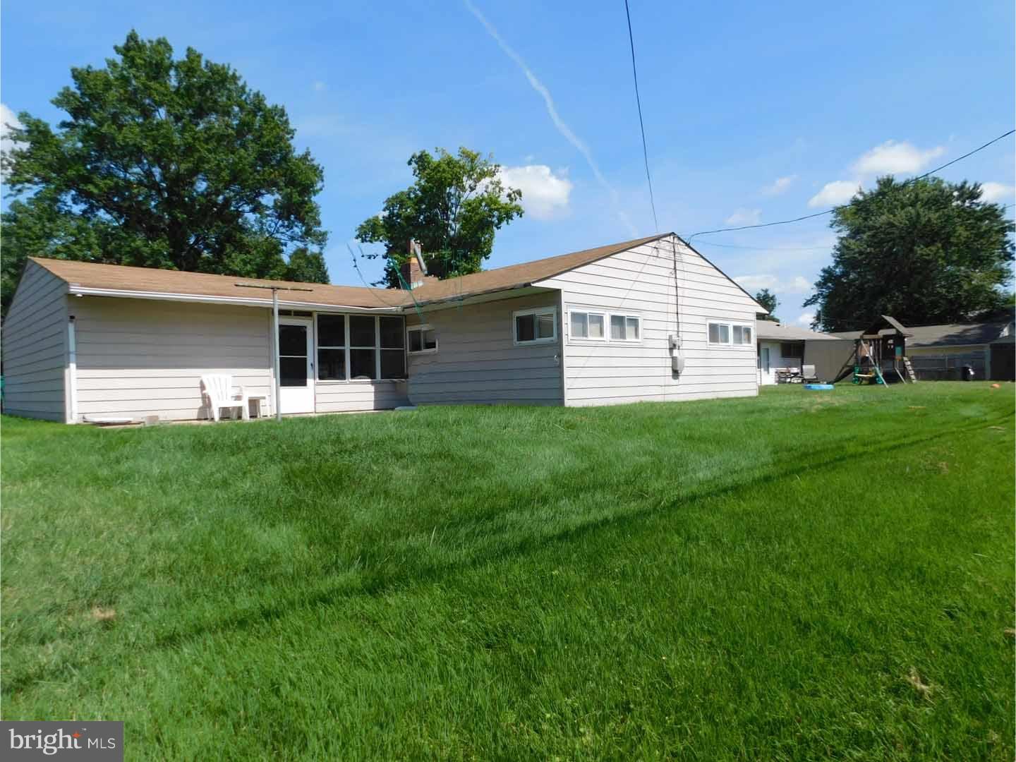 79 Bittersweet Road Levittown, PA 19057 - Photo 22 of 22 Exterior Back