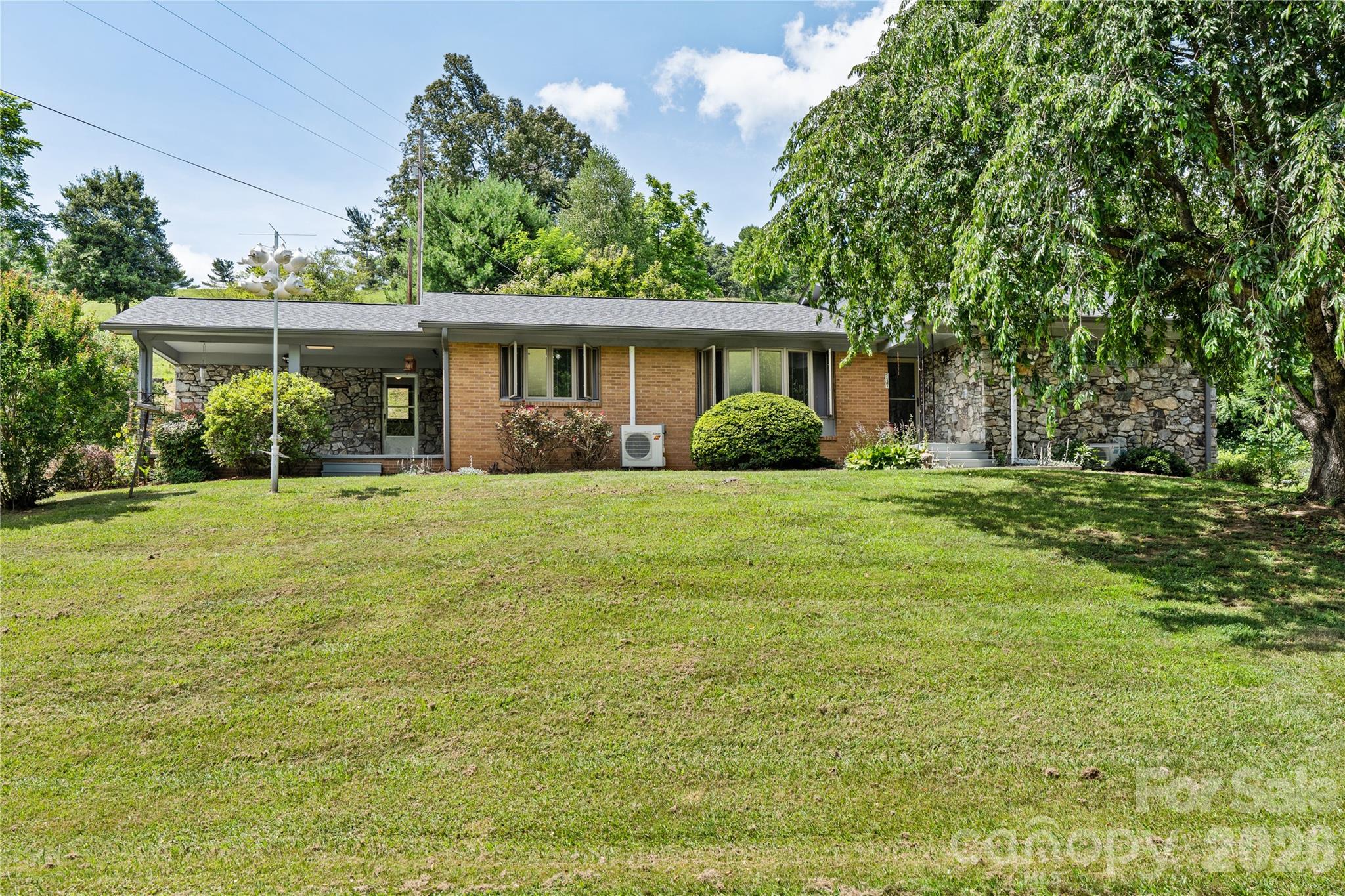 737 Tillery Br Road Marshall, NC 28753 - Photo 2 of 21