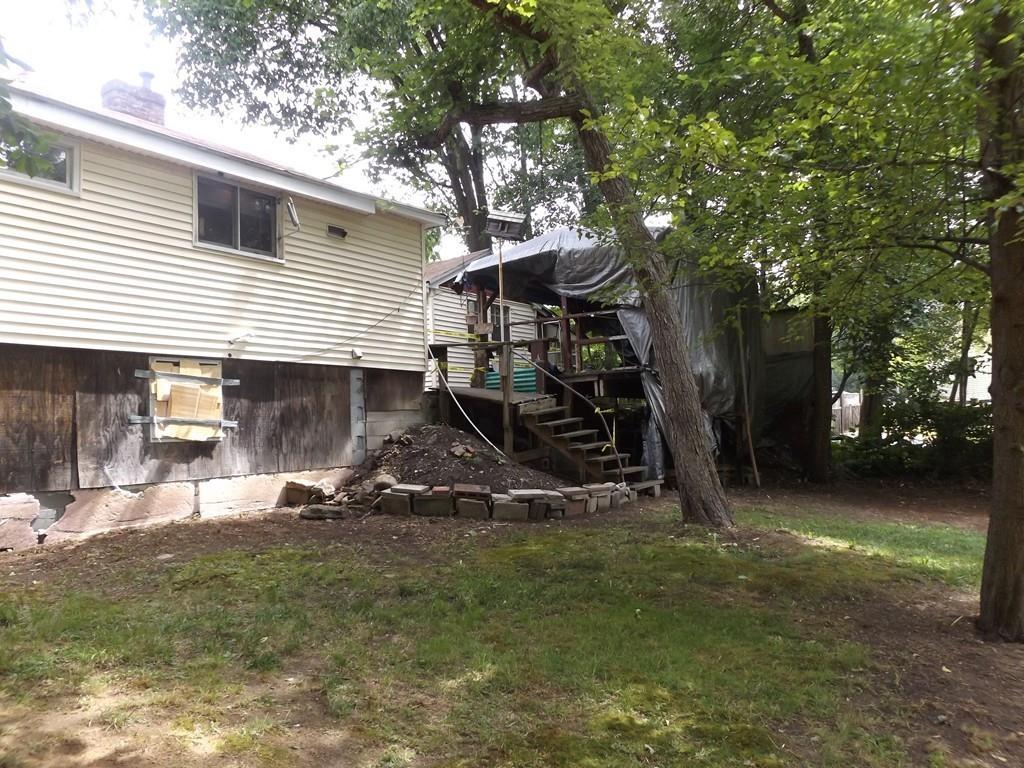 39 Norris Road Tyngsborough, MA 01879 - Photo 3 of 14 Gallery Image 3