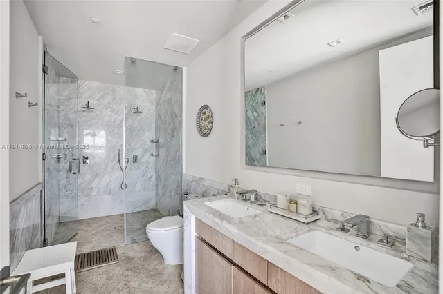 $9,500 | 2831 South Bayshore Drive, Unit 1808, Miami, FL 33133