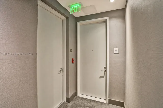 $9,500 | 2831 South Bayshore Drive, Unit 1808, Miami, FL 33133