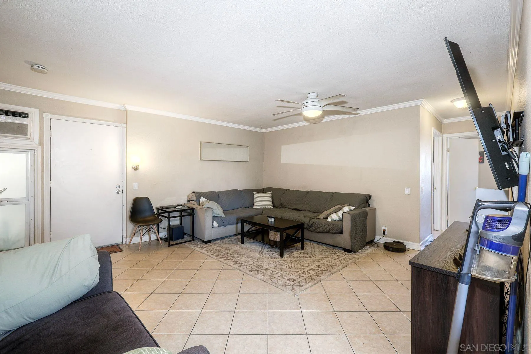 12923 Mapleview Street, Unit 6 Lakeside, CA 92040 - Photo 3 of 22