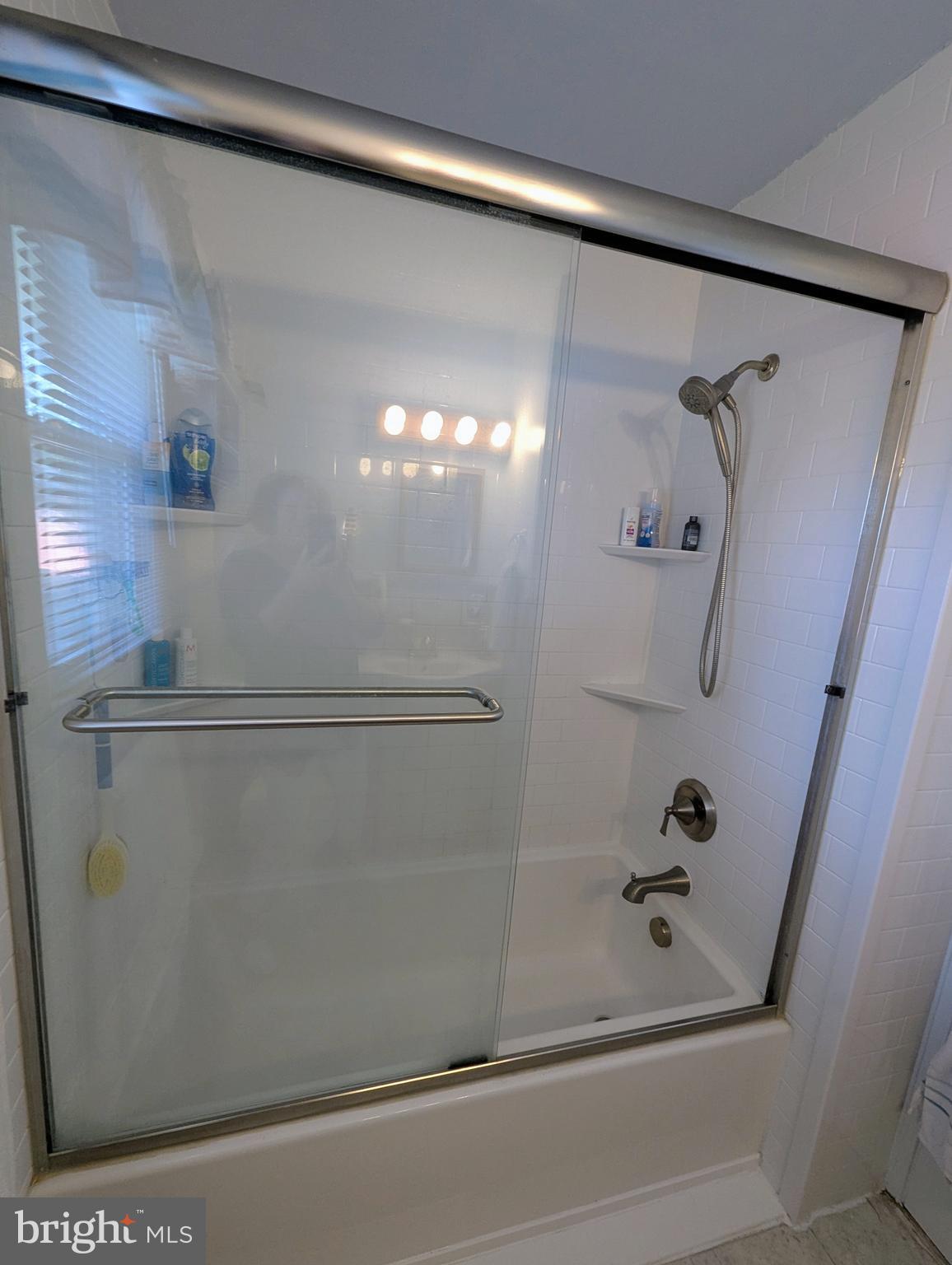 3641 Deepwater Lane Brookhaven, PA 19015 - Photo 19 of 37 Newer shower and tub